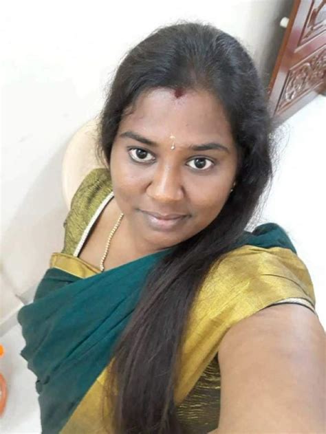 tamil aunty sex tamil|Tamil village sex ilam kani matrum aunty ookum videos